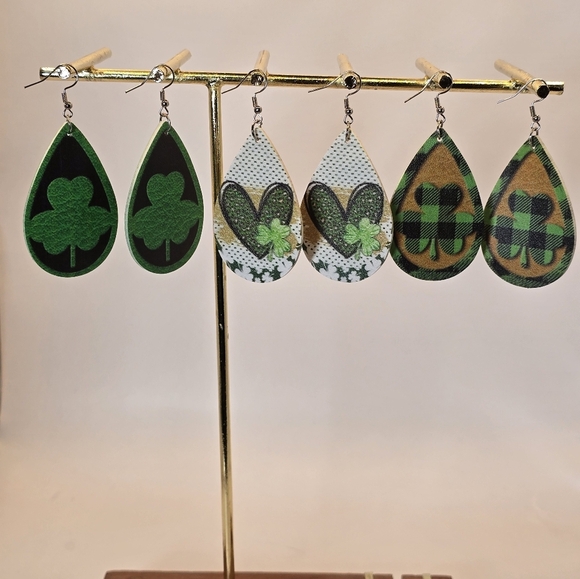 St.Patrick's Shamrock & Hearts Teardrop Earrings Set Of 3 $12 - Picture 3 of 3